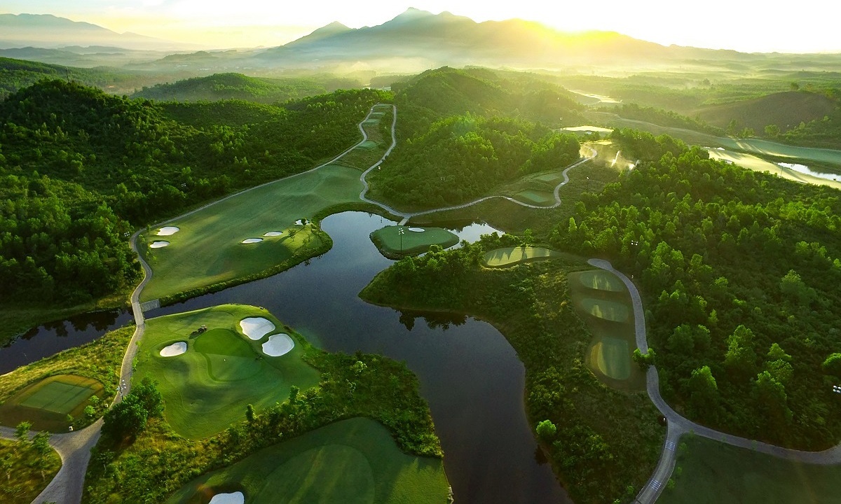 3-san-golf-viet-nam-duoc-vinh-danh-top-25-san-golf-hang-dau-chau-a-2